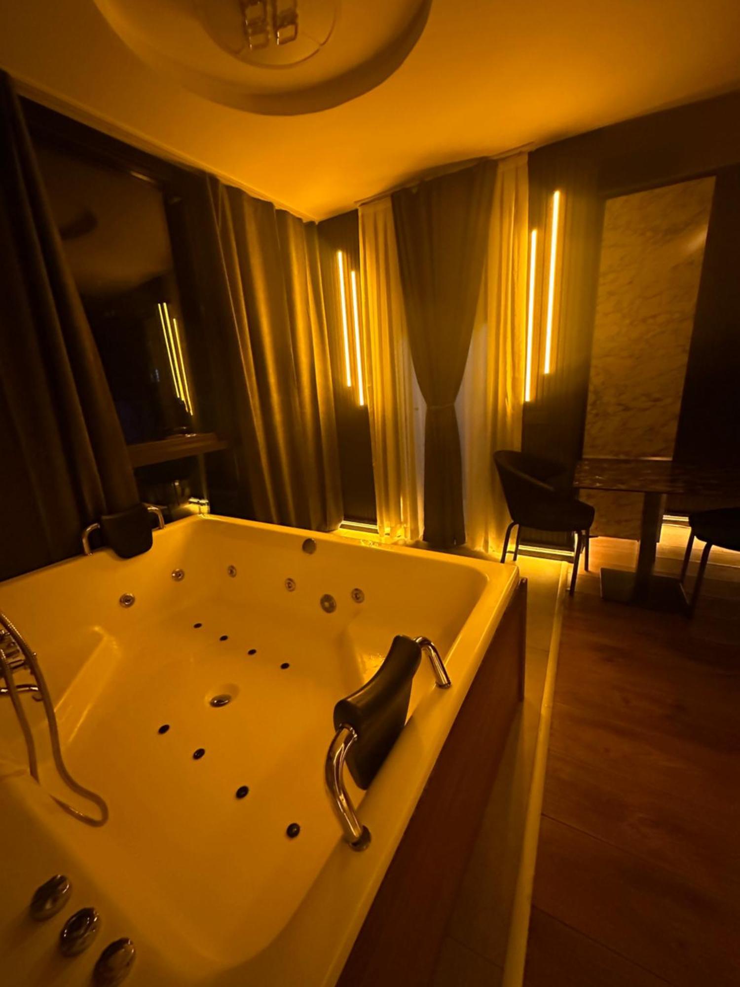 New Arcadia Suites Taksim イスタンブール エクステリア 写真
